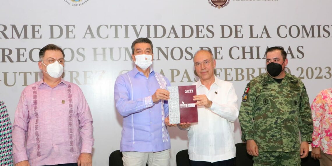 Asiste Rutilio Escandón al 5º Informe de Actividades del presidente de la CEDH, Juan José Zepeda