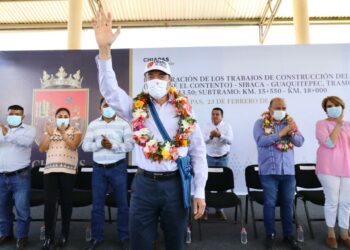En Chilón, Rutilio Escandón inaugura camino San José El Contento-Sibaca-Guaquitepec