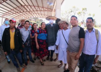 En Santiago El Pinar, inaugura Rutilio Escandón construcción del Sistema de Agua Potable