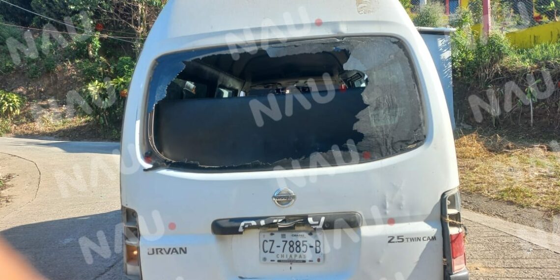 Por pelear pasaje se dan con todo conductores de unidades de pasaje