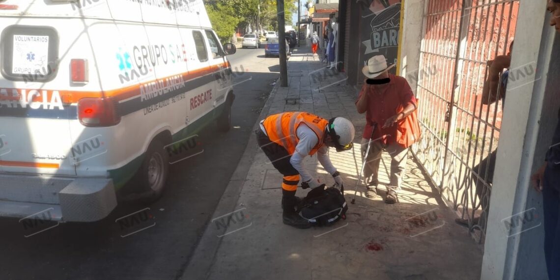 Perro ataca a un señor de la tercera edad