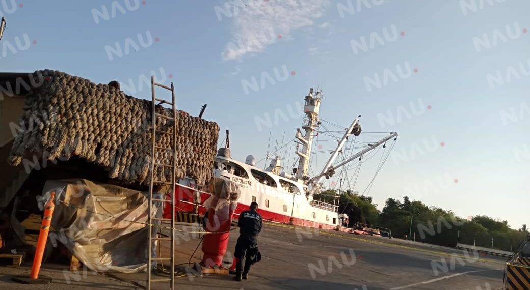 Muere pescador en altamar