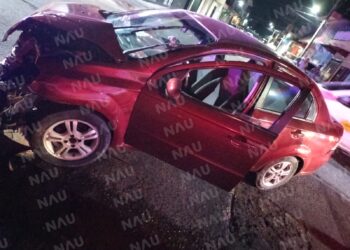 Atiende SAE dos mujeres en un accidente