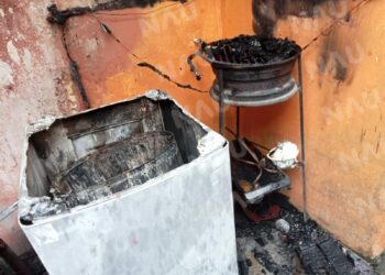 Atiende bomberos conato de incendio