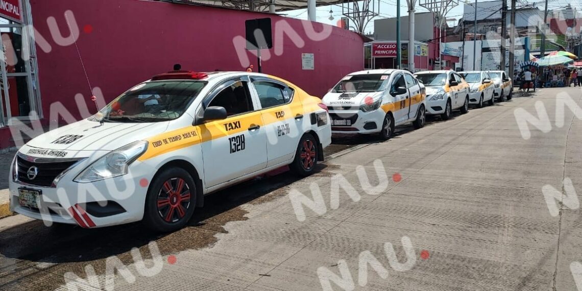 Conforman agrupación de radiotaxis en Tapachula Titanium Deluxe con 150 unidades