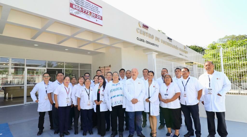 En Palenque, Rutilio Escandón reinaugura el Centro de Vacunología y la Red de Frío del Distrito de Salud VI
