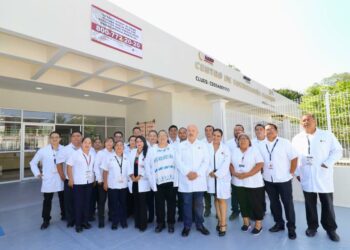 En Palenque, Rutilio Escandón reinaugura el Centro de Vacunología y la Red de Frío del Distrito de Salud VI