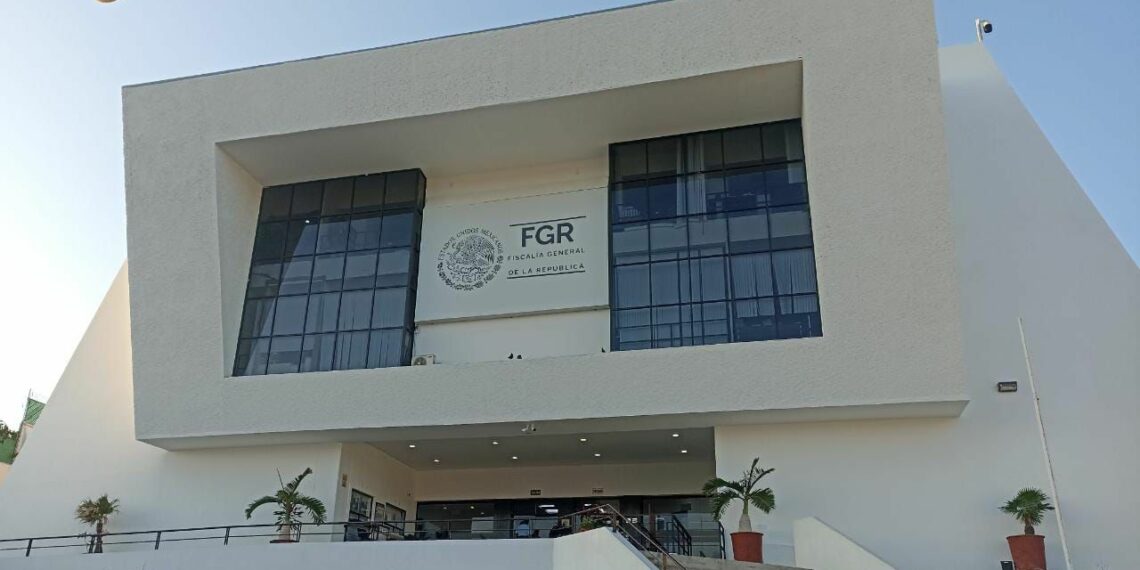 FGR OBTIENE VINCULACIÓN A PROCESO CONTRA OCHO PERSONAS POR TRÁFICO DE MIGRANTES Y COHECHO