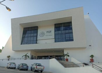 FGR OBTIENE VINCULACIÓN A PROCESO CONTRA OCHO PERSONAS POR TRÁFICO DE MIGRANTES Y COHECHO