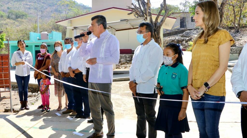 Con aeronaves oficiales fortalecemos acciones de seguridad, protección civil y salud: Rutilio Escandón