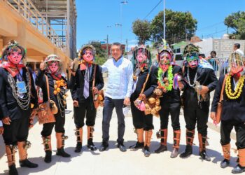 En Comitán, Rutilio Escandón inaugura Multideportivo y Parque Recreativo “Pilita Seca”