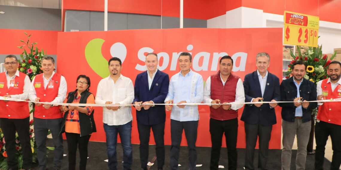 Rutilio Escandón inaugura Soriana Mercado en Comitán; genera cerca de 400 empleos directos e indirectos