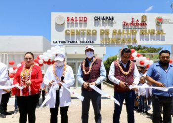 No escatimamos recursos para acabar con el rezago en materia de salud: Rutilio Escandón