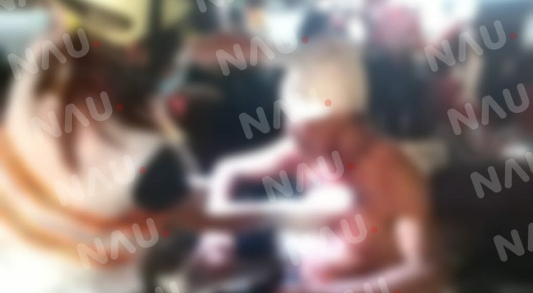 Se cayó de su propia altura