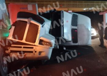 Choque de tres vehículos solo dejó daños