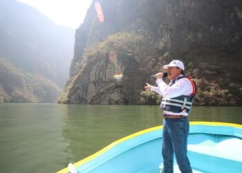 El Cañón del Sumidero se encuentra limpio, seguro y en condiciones para navegar: Rutilio Escandón