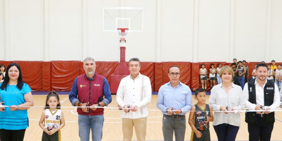 En Suchiapa, Rutilio Escandón inaugura reconstrucción del Auditorio René Solís Gamboa