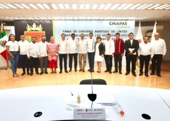 Rutilio Escandón y Salomón Jara firman Convenio Amistoso para finalizar conflictos entre Chiapas y Oaxaca