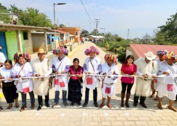 Con obras de infraestructura vial, se brinda una movilidad accesible y segura para el pueblo de Aldama: Rutilio Escandón