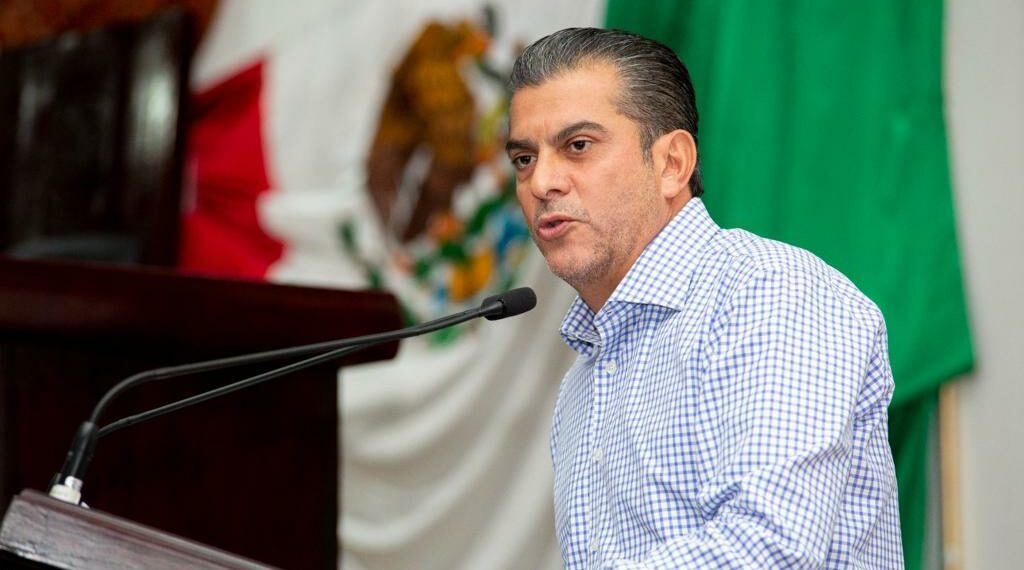 Eficientar medición y servicio de agua potable, pide diputado Yamil Melgar a municipios
