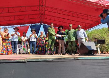 La Banda de Música de la VII Región Militar celebra aniversario en Arriaga, Chiapas.