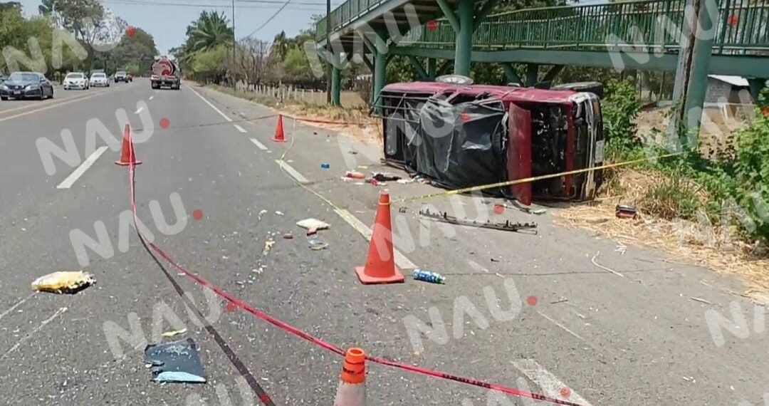¡ADVERTENCIA! “Vídeo fuerte” Una unidad de la Guardia nacional chocó contra un vehículo particular y dejó una menor fallecida