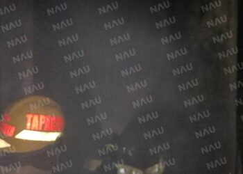 Se incendia bodega de refrescos