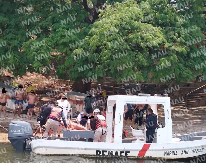 Elementos de la SSyPC del Estado rescatan a clavadista en el río Grijalva