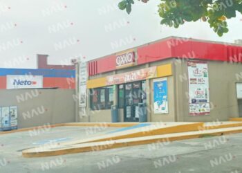 Asaltan dos tiendas Oxxo de buenos aires y del parque bicentenario