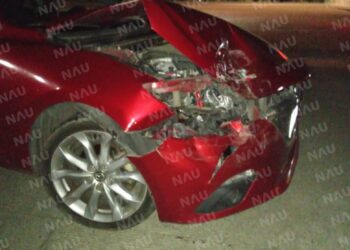 Choque de tres unidades deja daños por más de 40 mil pesos