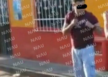Acusan a policía municipal de agredir a ciudadano