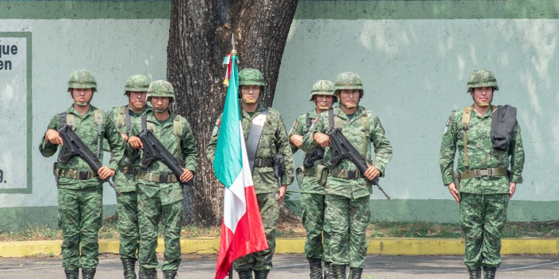 Conmemoramos el 161 aniversario de la Batalla de Puebla con la Toma de Protesta de Bandera a los Soldados del SMN clase 2004, remisos y mujeres voluntarias en Tapachula.
