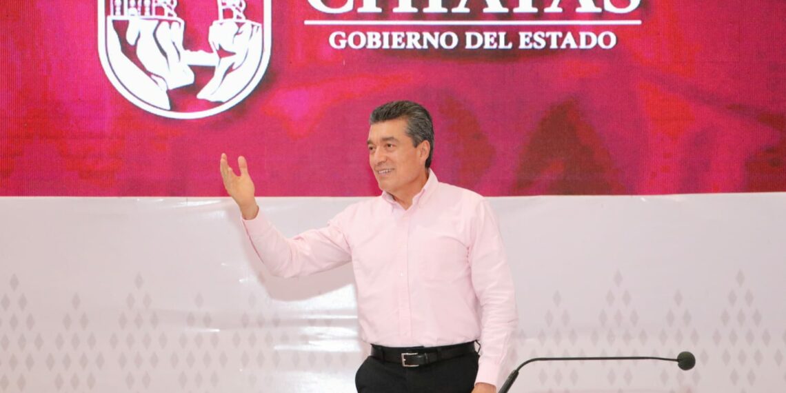 Destaca Rutilio Escandón avances en Chiapas; pide a colaboradoras y colaboradores no bajar la guardia