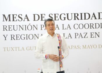 Pide Rutilio Escandón extremar precauciones y alejarse de zonas de riesgo ante lluvias