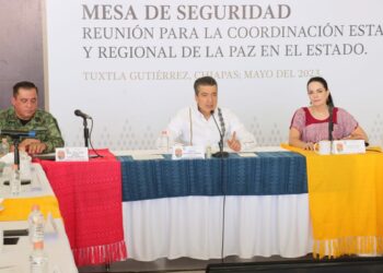 Aeronaves oficiales rompen récord de vuelos para atender acciones de salud: Rutilio Escandón