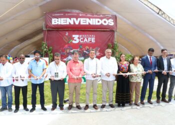 Rutilio Escandón y Adán Augusto López inauguran el 3er Festival Internacional del Café “Chiapas de Corazón”