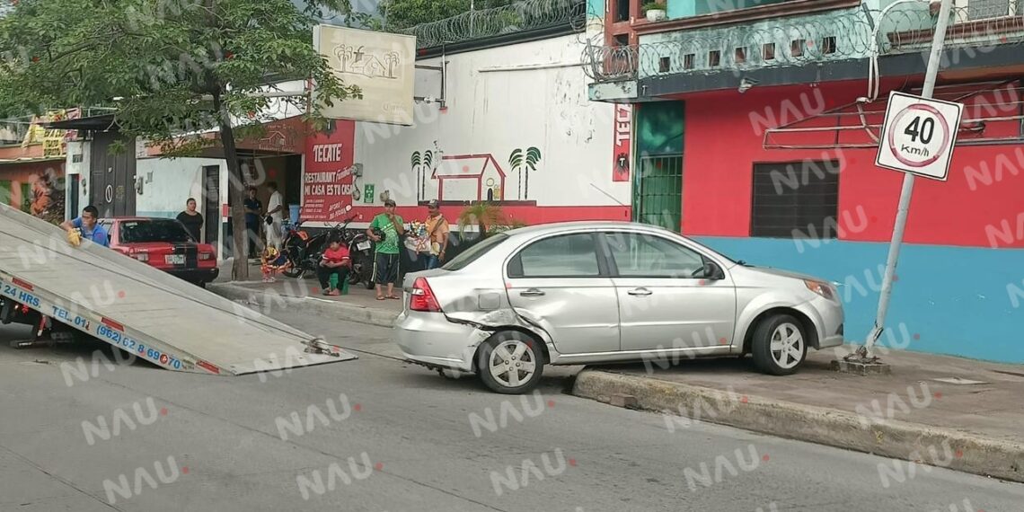 Camión hizo corte de circulación