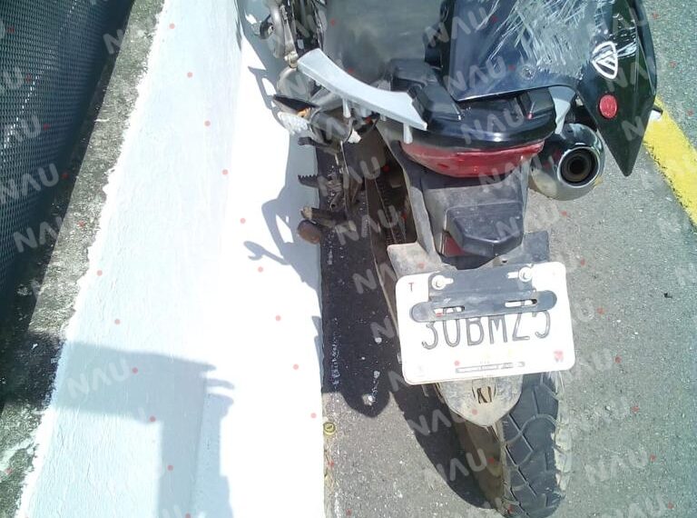 Motociclista derrapa en la carretera Tuxtla Chico – Tapachula