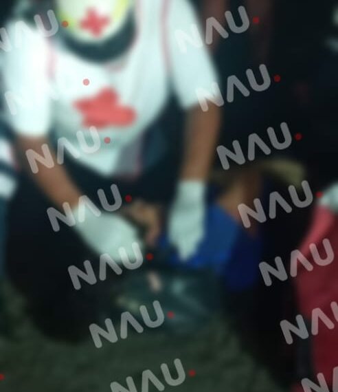 Cruz roja mexicana atiende a mujer atropellada en la 13 avenida Sur