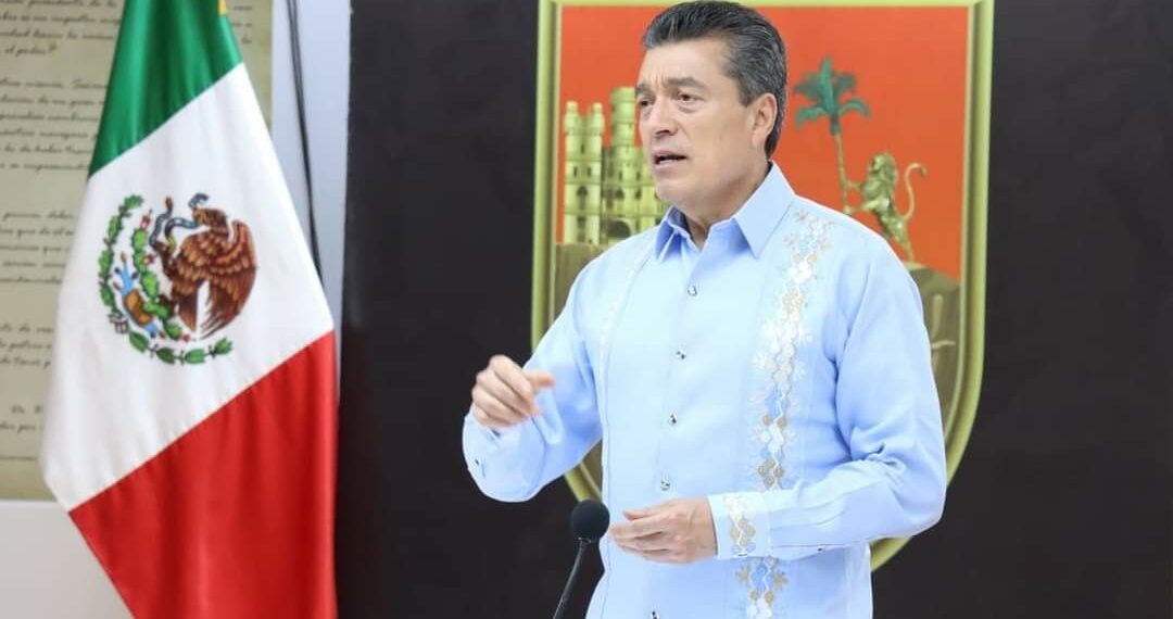 Uso de aeronaves oficiales, fundamental para combatir incendios forestales: Rutilio Escandón