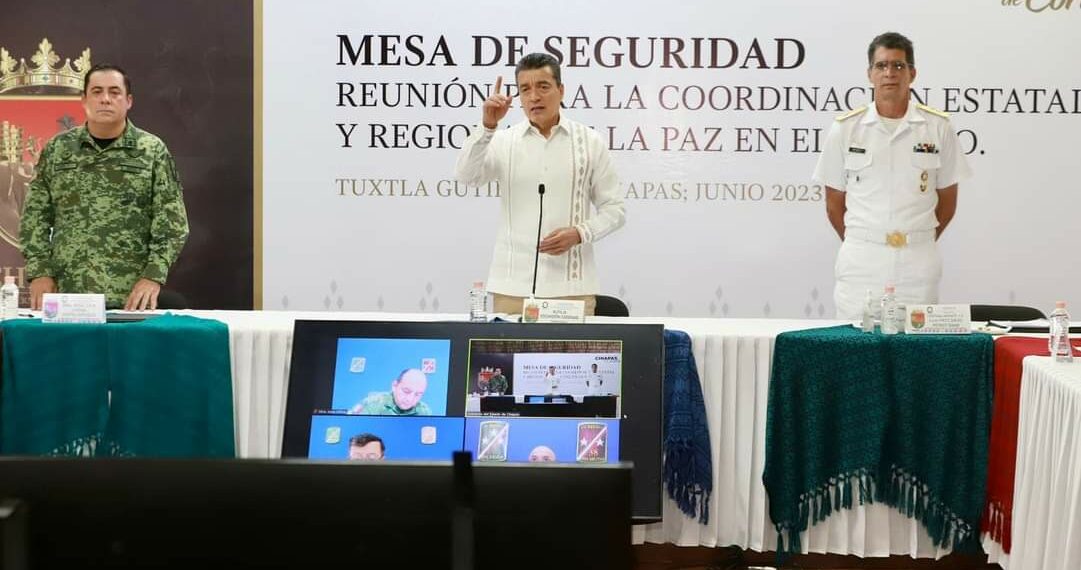 Rutilio Escandón felicita y envía un abrazo a las mujeres y los hombres marinos de México