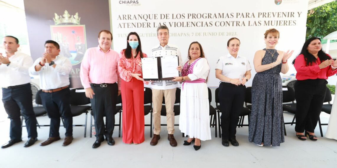 Arranca Rutilio Escandón programas para prevenir y atender las violencias contra niñas, adolescentes y mujeres