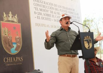 Entrega Rutilio Escandón construcción del Puente Vehicular “El Mojón”, en Jiquipilas