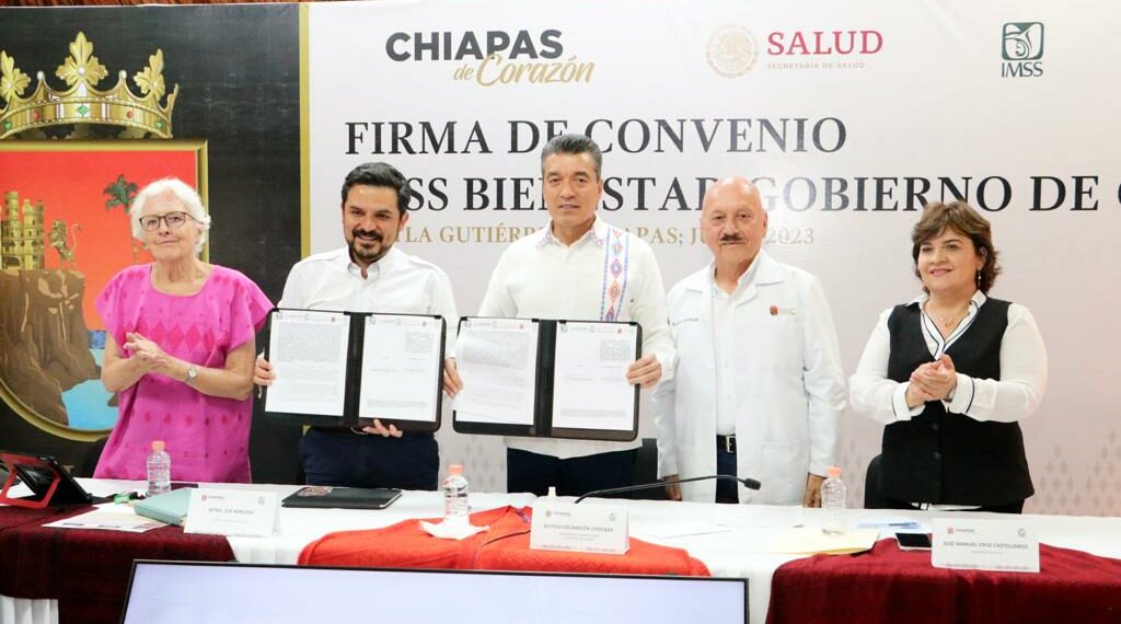 Rutilio Escandón y Zoé Robledo firman convenio para implementar modelo IMSS-Bienestar en sistema de salud