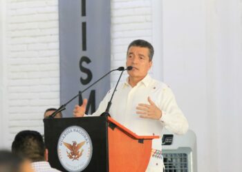 Asiste Rutilio Escandón a la conmemoración del Cuarto Aniversario de la Guardia Nacional