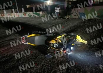 Motociclista resulta lesionado al derrapar en la curva de la muerte