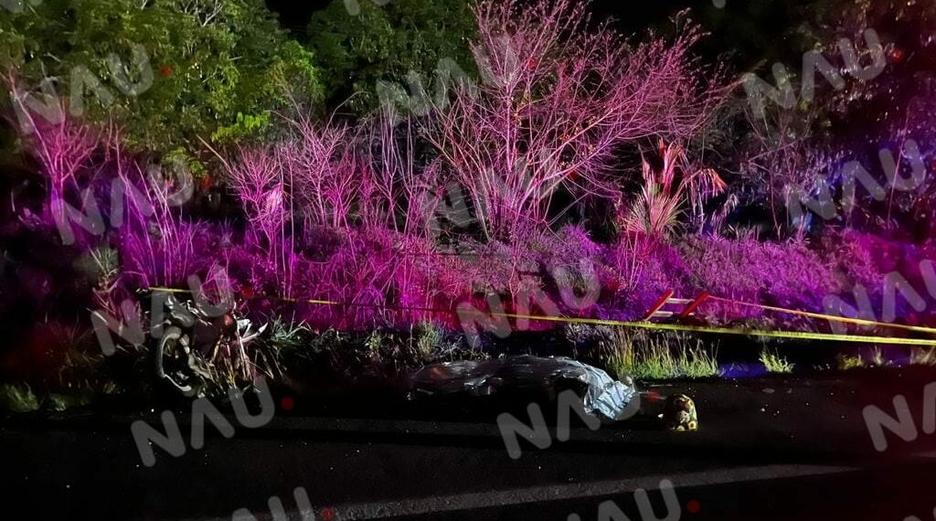 Muere mujer al ser embestida por un vehículo