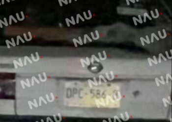 Roban vehículo de un salón de fiestas