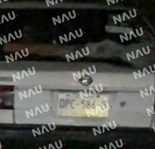 Roban vehículo de un salón de fiestas