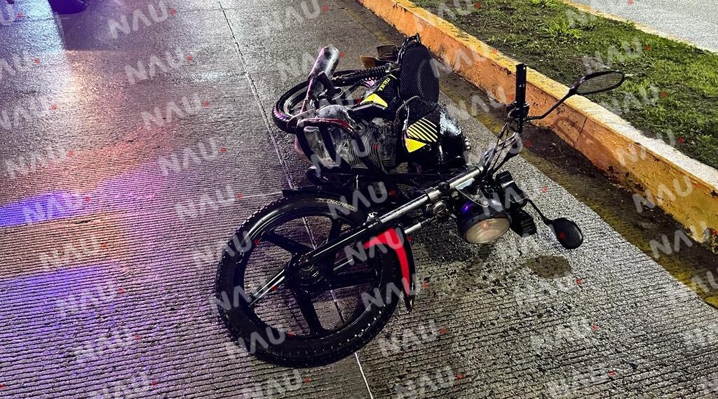 Mujer pierde un dedo en accidente de motocicleta